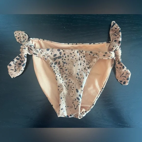 Agua Bendita Animal Print Bikini Bottoms for Girls - Picture 1 of 9